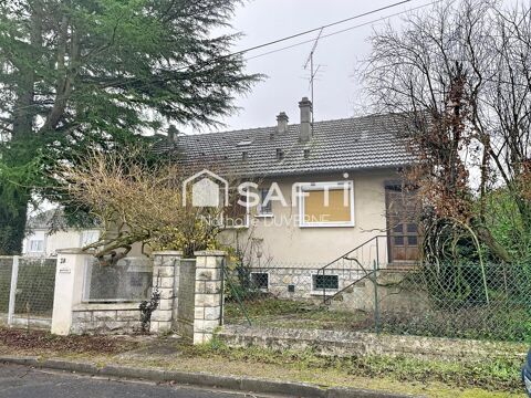   Maison 97 m2 - 3 chambres - Terrain 457 m2 - quartier r�sidentiel - proche commerces - �coles - RER D Maison - 4 pi�ce(s) - 97 m�