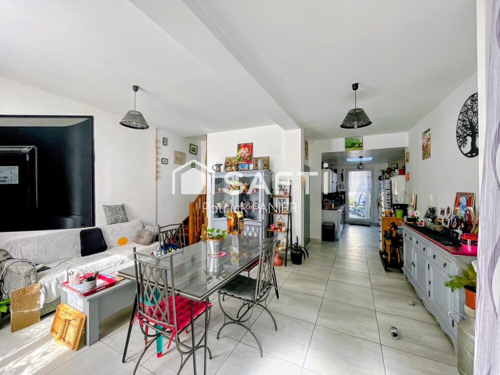 Vente Maison Maison lumineuse avec jardin et 2 studios loués ! Saint-jean-d'angely