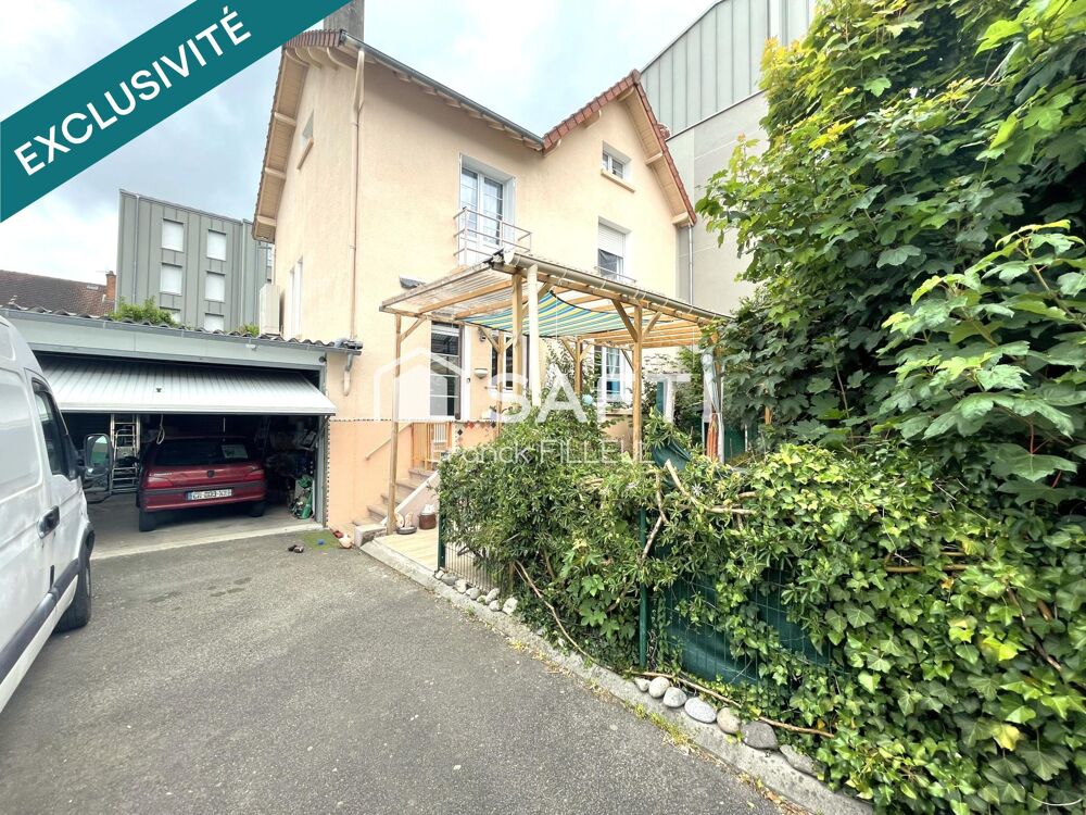 Maison de famille avec garage et jardin