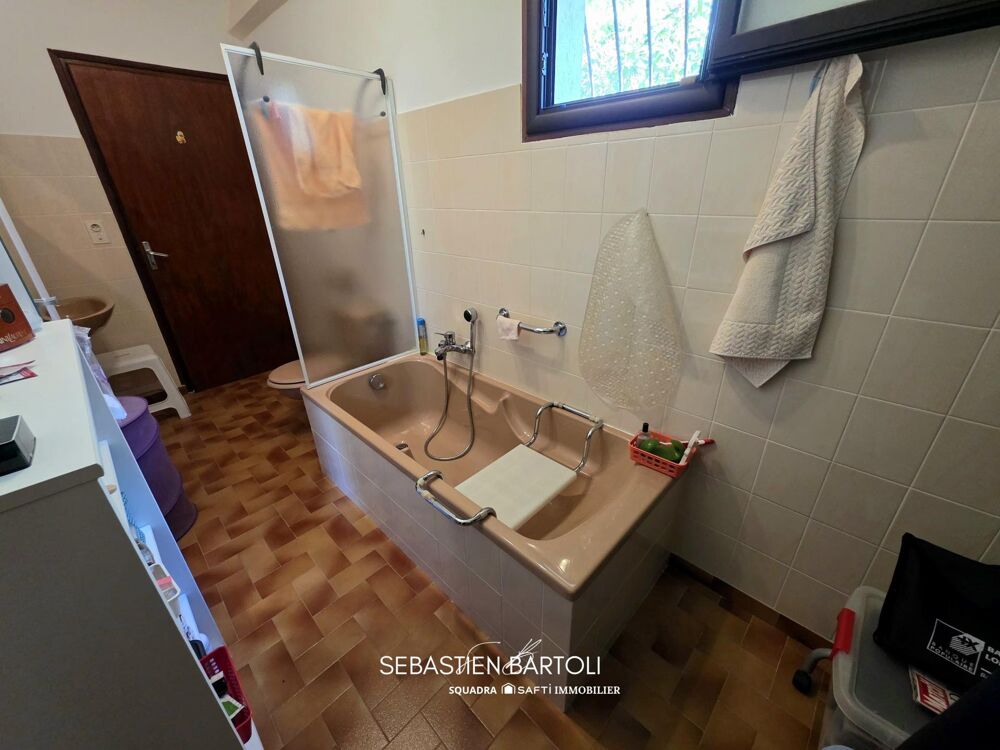 à vendre  Maison Sotta (20146)