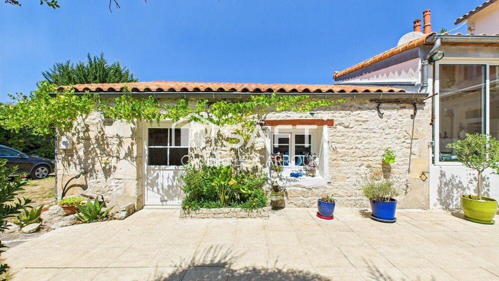 Grande maison familiale au centre-ville d'Aigrefeuille