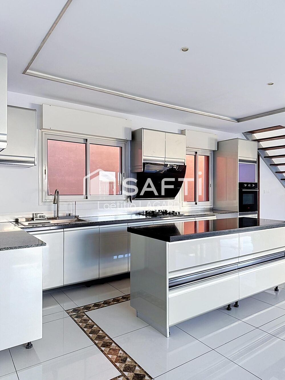 Maison familiale F4 avec piscine, sans vis-à-vis