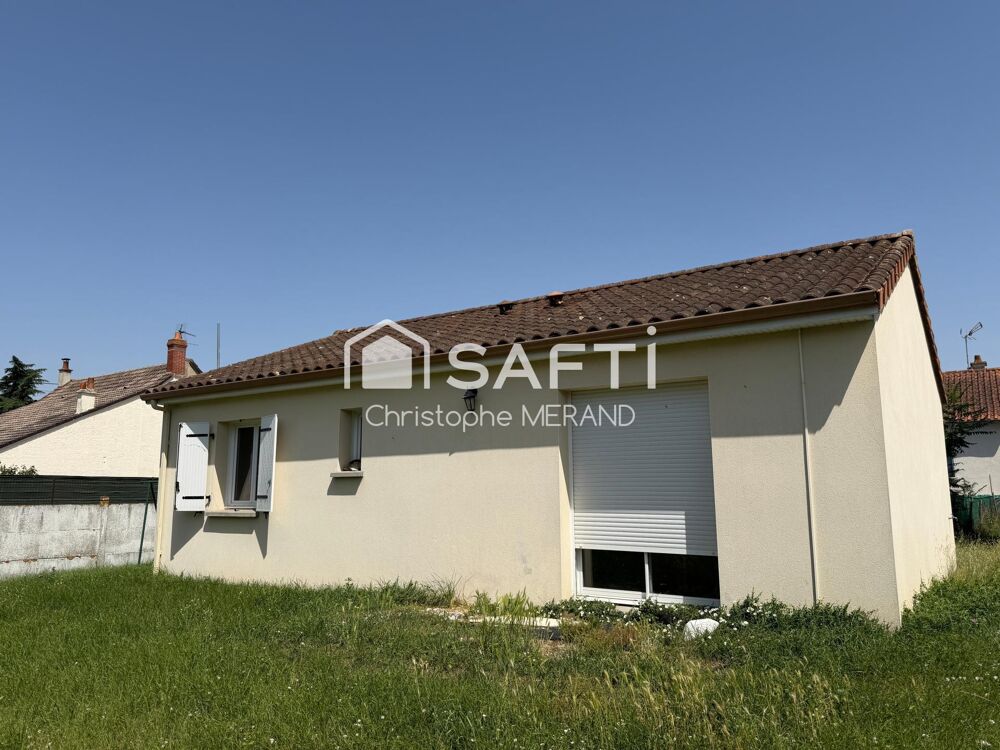 Deux maison dans le Centre de Dange Saint Romain