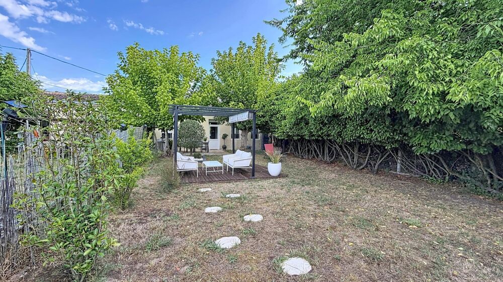 Vente Maison 169 M2 de plain-pied sur 840 m² de terrain. Gradignan