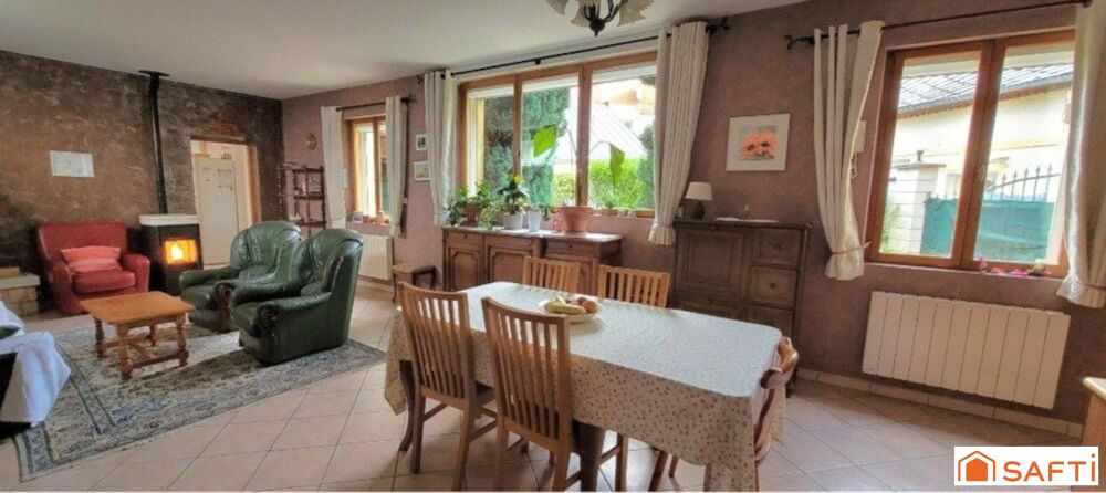 Vente Maison MAISON T6 de 143m² en CENTRE VILLE avec commodités de plain-pied, grande terrasse et accès véhicule Saint-quentin