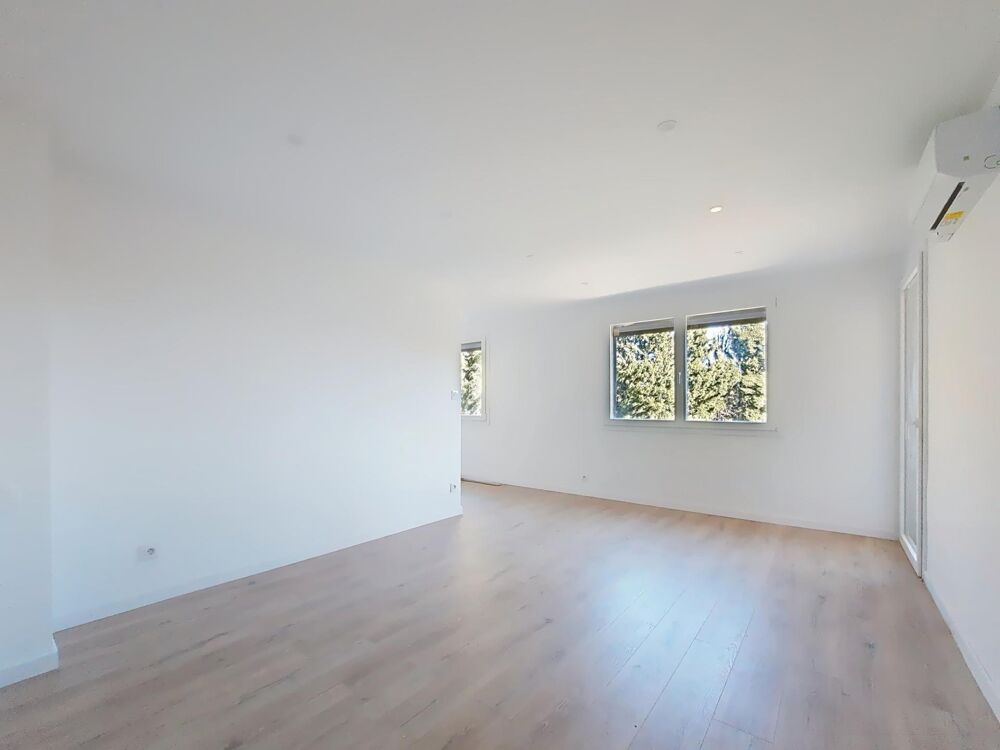 Vente Appartement T4 entièrement rénové avec garage et parking Perpignan