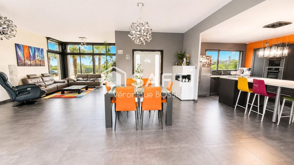 Maison 8 pièces 193 m² · à La Roche-sur-Yon · 193 m² · 742 000 €