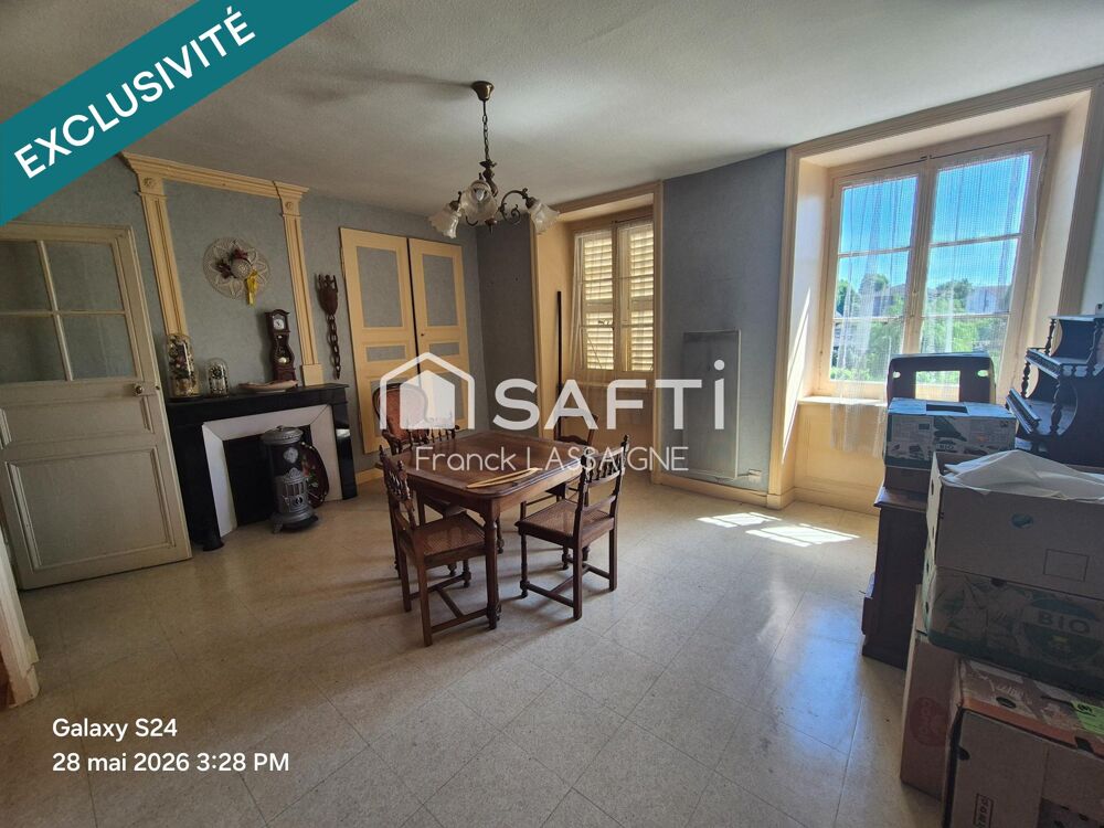 Vente Maison Ensemble immobilier avec cour intérieure et garage Ambert