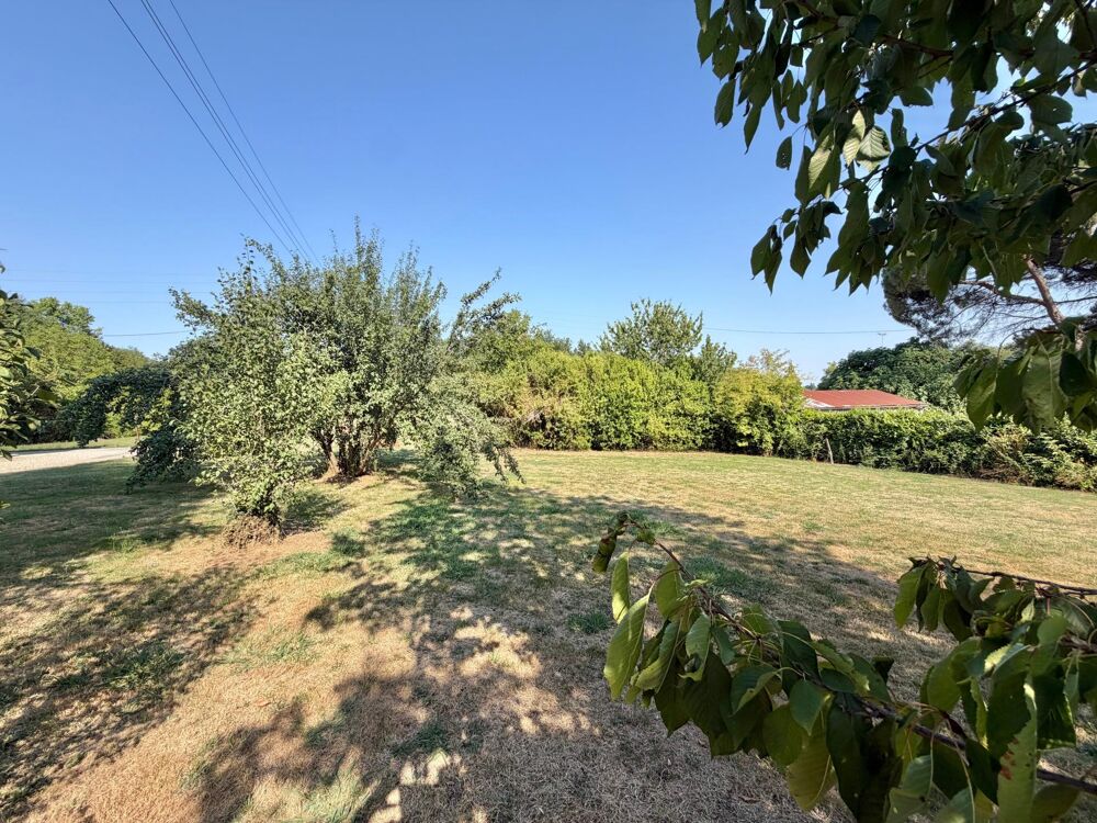 Vente Maison Maison avec grand terrain et garage en rez-de-jardin Eauze