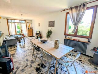  Maison à vendre 7 pièces 194 m²