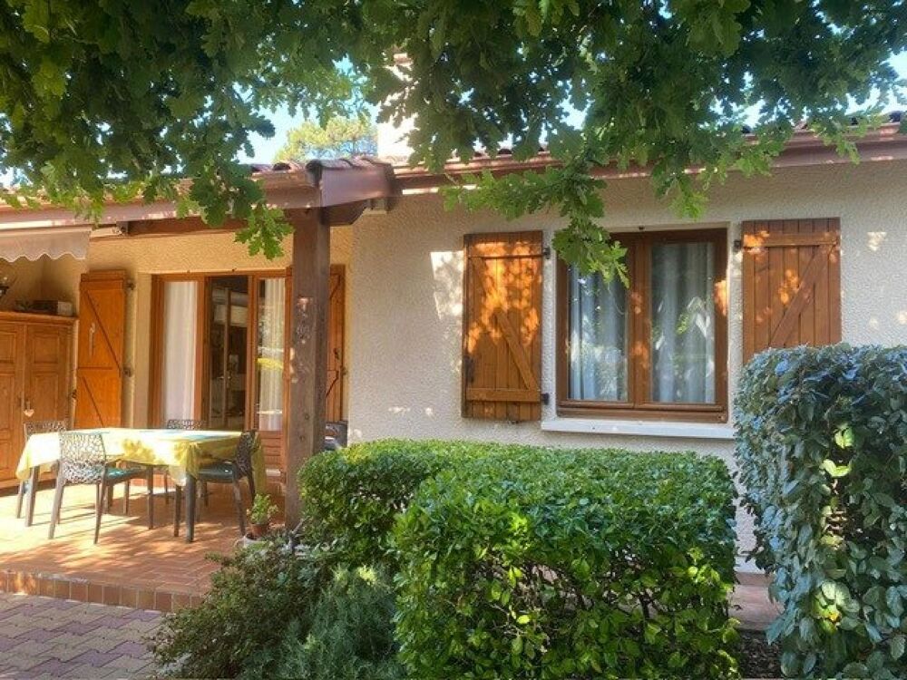 Vente Maison Maison 5 pièces 3 chambres, 880m² de terrain Vendays-montalivet
