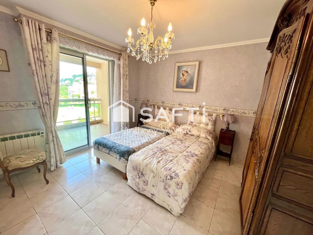 Vente Appartement Spacieux T4 au calme avec garage et cave. Piscine Saint-laurent-du-var