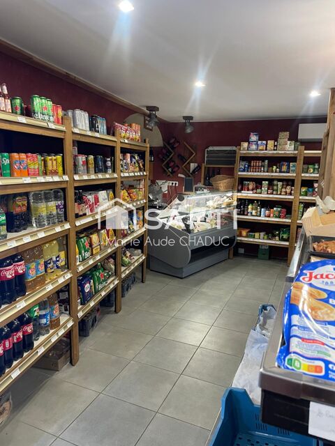   Epicerie, axe routier principal de Lablachère, forte visibilité 