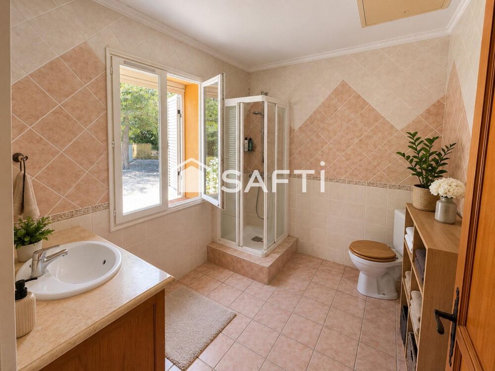à vendre  Maison Saint-Maximin-la-Sainte-Baume (83470)