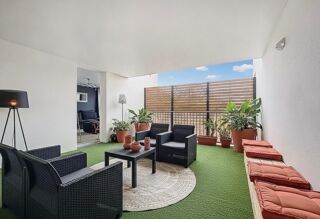 Vente Appartement T4 familial avec terrasse privative de 23 m² et place de parking Vitry-sur-seine