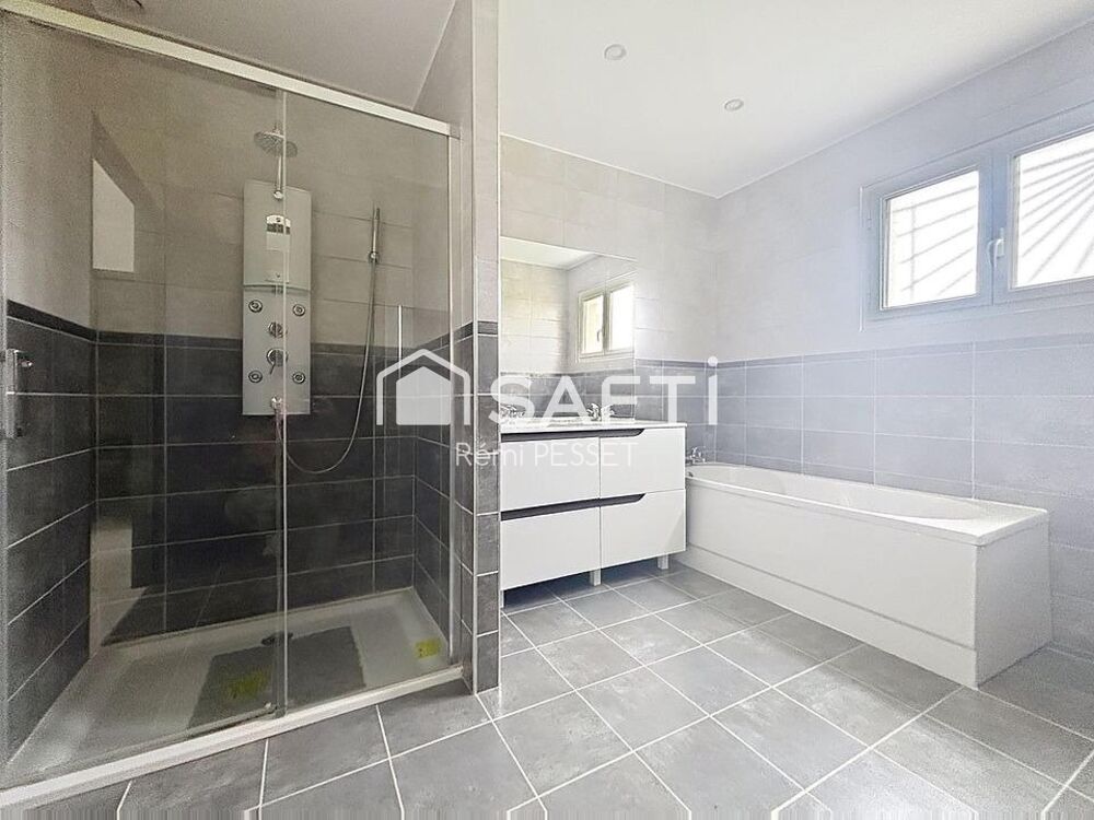 Vente Maison A vendre belle villa moderne avec dépendance de 200m² Castelsarrasin