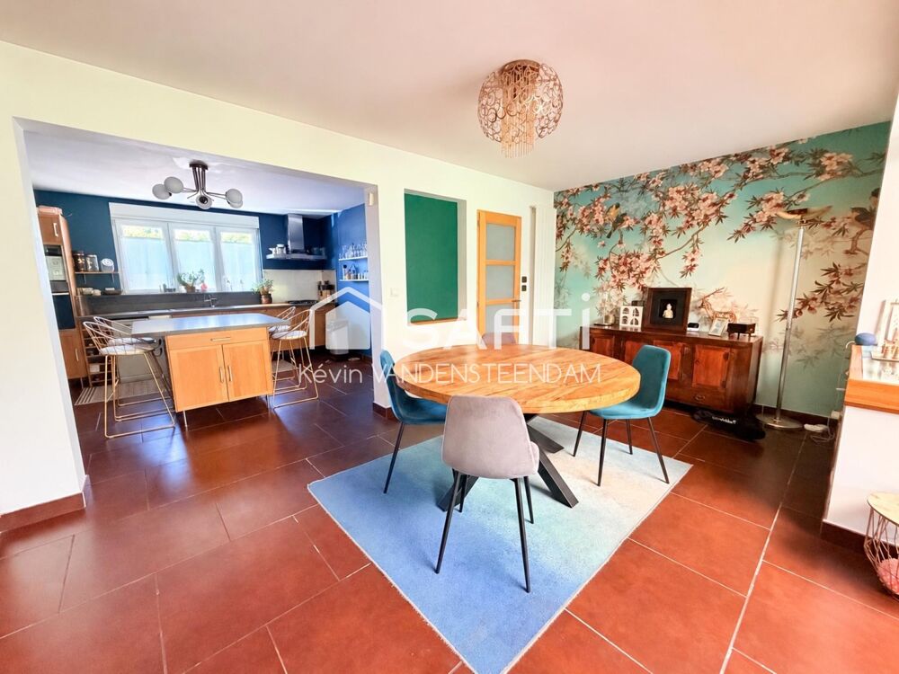 Maison familiale 3 chambres, possibilité 4  Terrain 765 m²  Garage