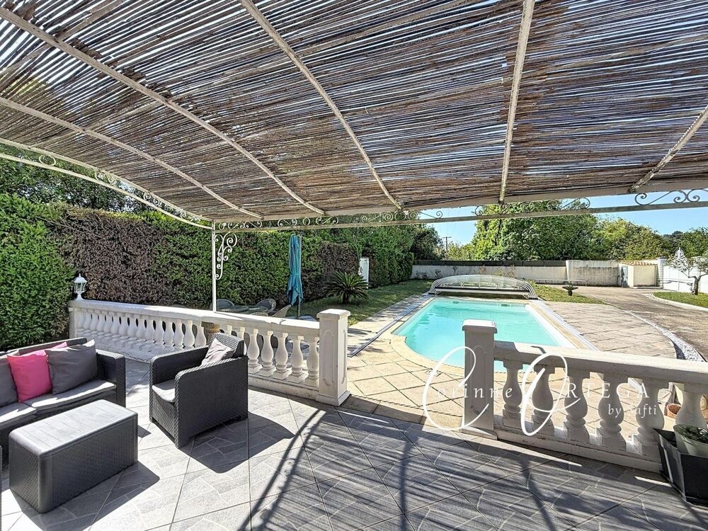 Vente Maison Villa 5 chambres Garage - piscine et grand Atelier Saint-gilles