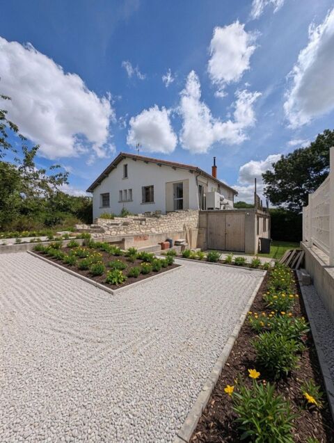   Maison aux portes d'Agen et de Villeneuve sur Lot Maison - 9 pièce(s) - 240 m²