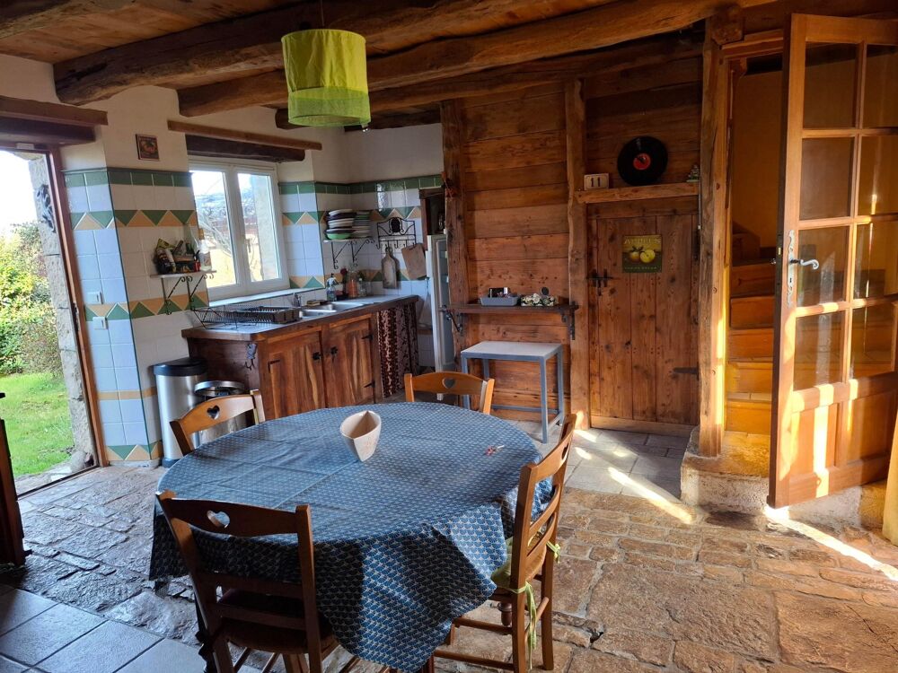 Vente Maison Ce joli bien atypique est id�al pour une r�sidence secondaire  ou exploiter deux  g�tes ind�pendants ! Le charme de la pierre et Figeac