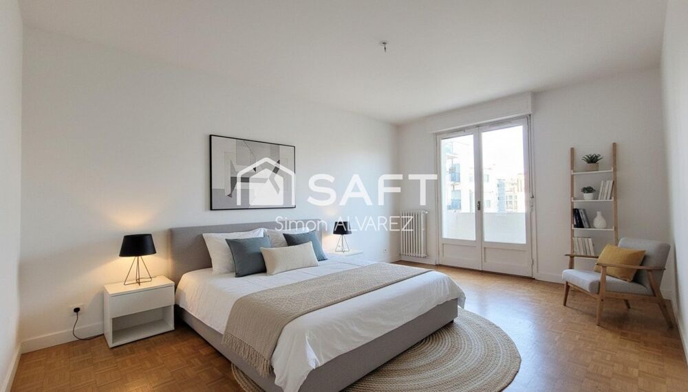 Vente Appartement Appartement 80m² à rénover - 3ème étage avec balcon et cave - Métro Palais de Justice Toulouse
