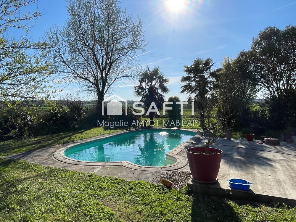 Demeure de caractère avec piscine