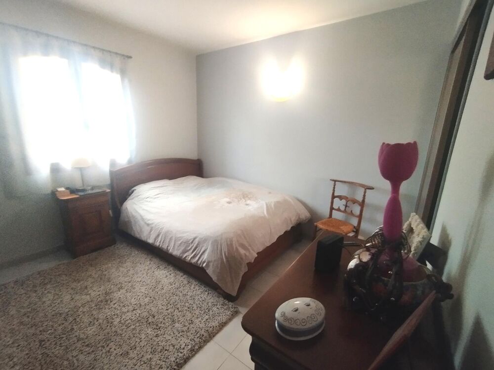  vendre  Maison Hyres (83400)