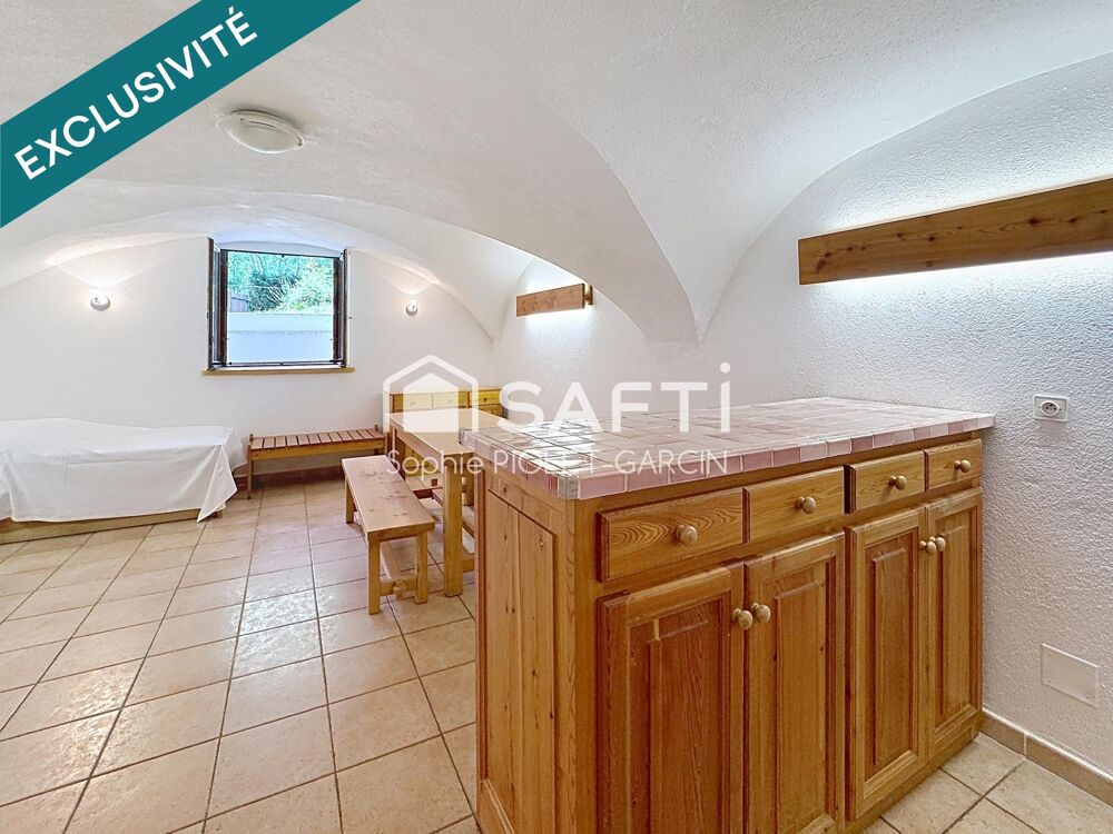 à vendre  Maison Saint-Chaffrey (05330)