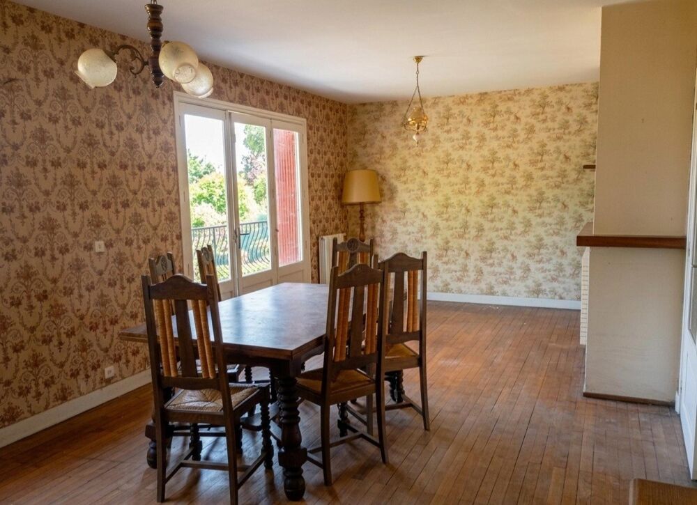 Vente Maison Maison à rénover avec dépendances et vue Panoramique sur la vallée Montmoreau