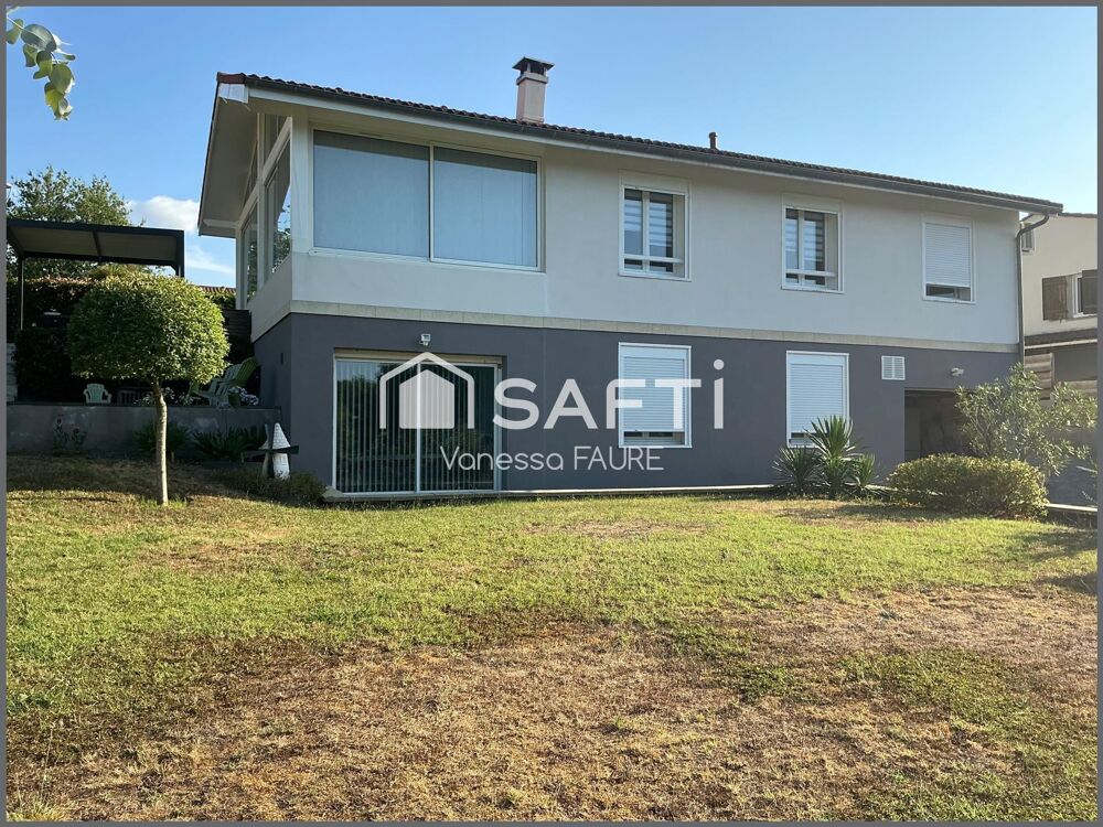 Magnifique Maison Familiale de 155 m² avec Piscine, Panneaux Solaires & Garages  Artigues-près-Bordeaux
