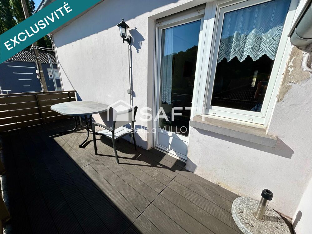 Appartement idéalement situé au calme et proche des commodités, balcon, cave et garage