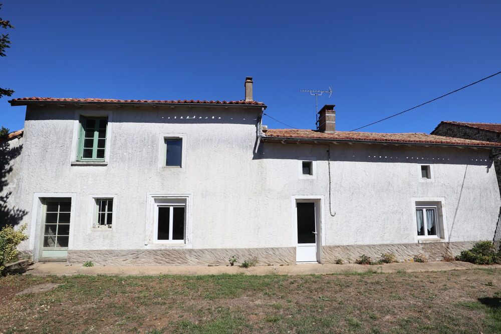 Vente Maison Maison 2 chambres à rénover sur terrain de 988m2 Londigny