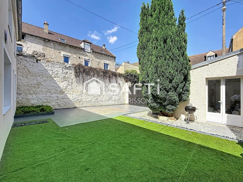 Vente Maison Située au cœur du village ! Chanteloup-les-vignes