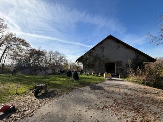  Maison � vendre 12 pi�ces 1050 m�