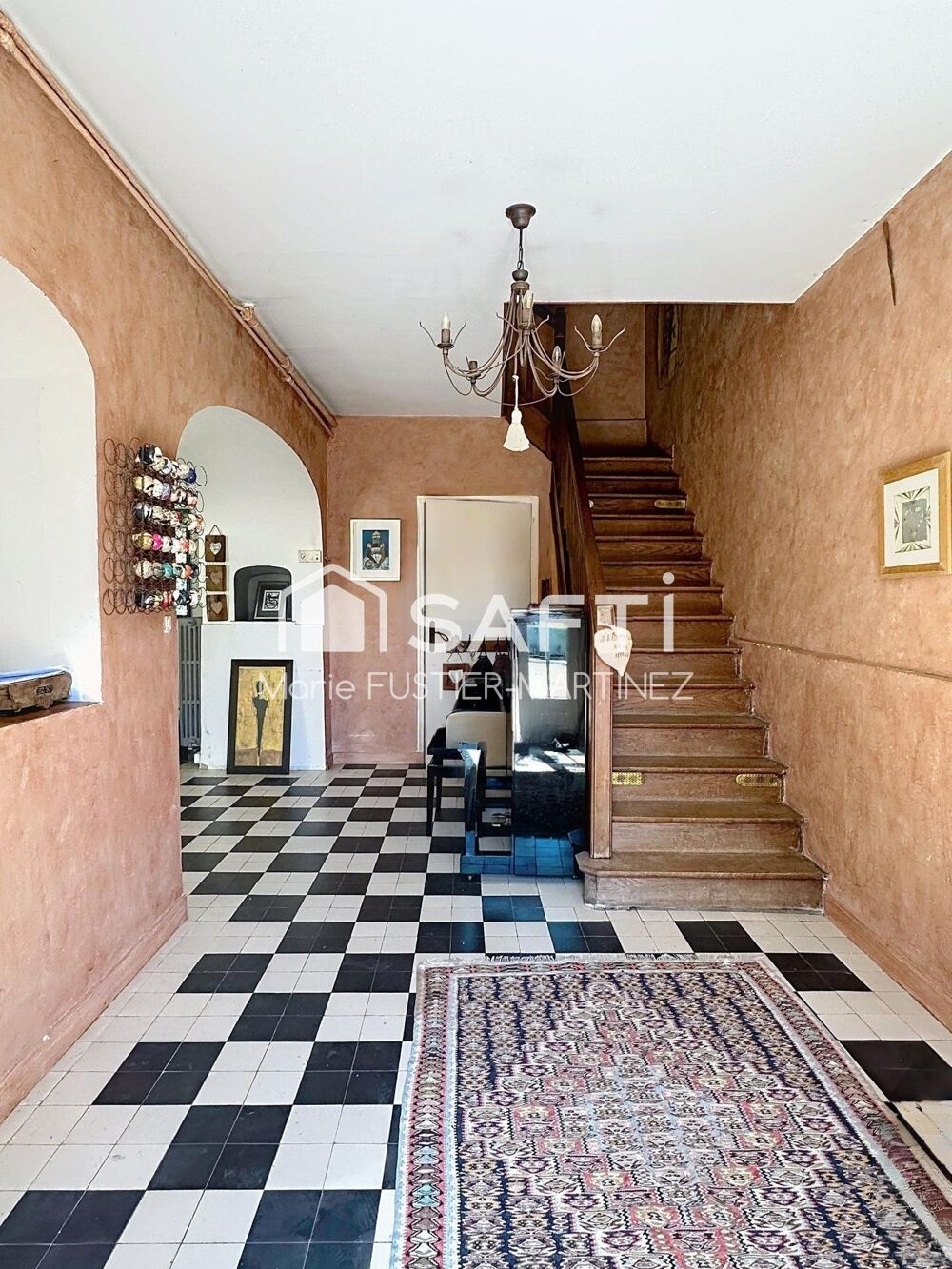 Les Fours du Roy", maison familiale de caractère d'environ 145 m² - 6 pièces - 4 chambres - chargée d'histoire et d'authenticité