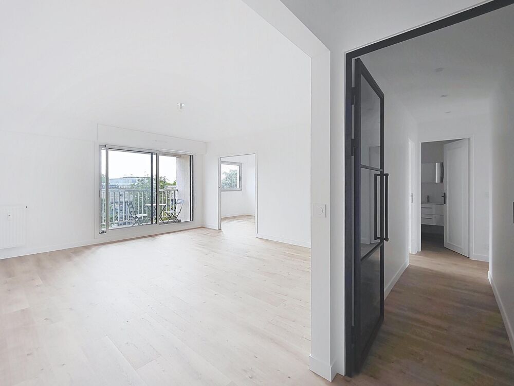 Vente Appartement RUEIL CENTRE VILLE- Appartement 3 Chambres, BALCON, PARKING Rueil-malmaison