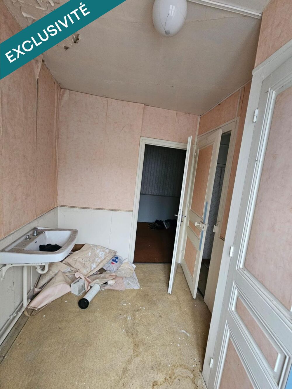 MAISON 165 M² À RÉNOVER  4 CHAMBRES  GRENIER AMÉNAGEABLE 55 M²  49 000 €