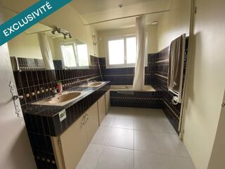  Maison  vendre 6 pices 180 m