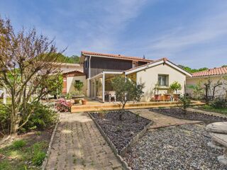 Vente Maison CLAOUEY maison 3 chambres avec garage, à quelques pas du Bassin Lege-cap-ferret