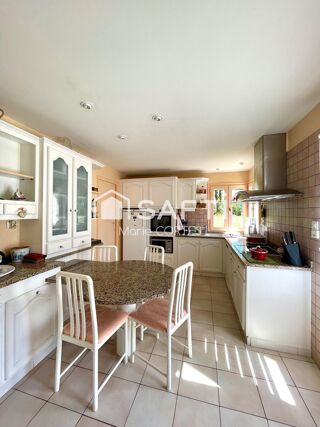  Maison à vendre 7 pièces 203 m²