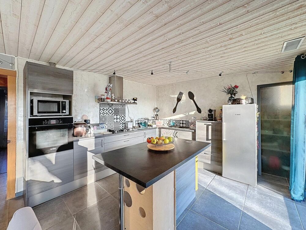 Maison T5 rénovée  La Salvetat-Saint-Gilles