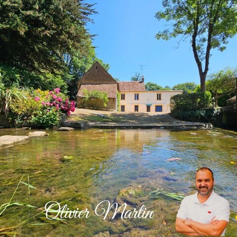   MOULIN XVIII° siècle  AVEC MAISON ET DÉPENDANCES SUR 5 HECTARES – À 25 MIN DU MANS Maison - 4 pièce(s) - 96 m²
