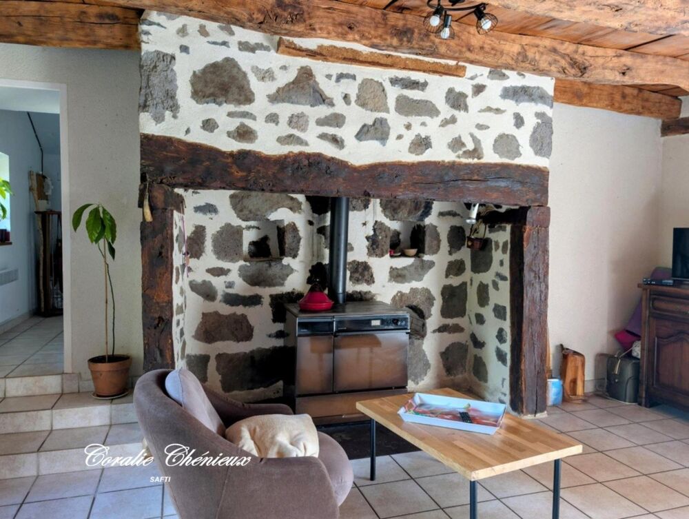 Vente Maison Jolie maison en pierre rénovée Mauriac