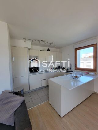  Appartement � vendre 4 pi�ces 81 m�