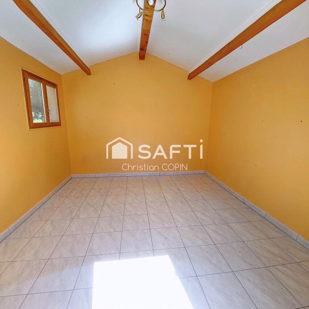 à vendre  Maison Saint-Cyr-sur-Mer (83270)