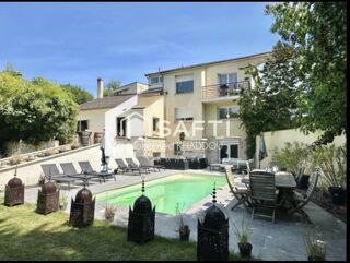  Maison � vendre 9 pi�ces 300 m�