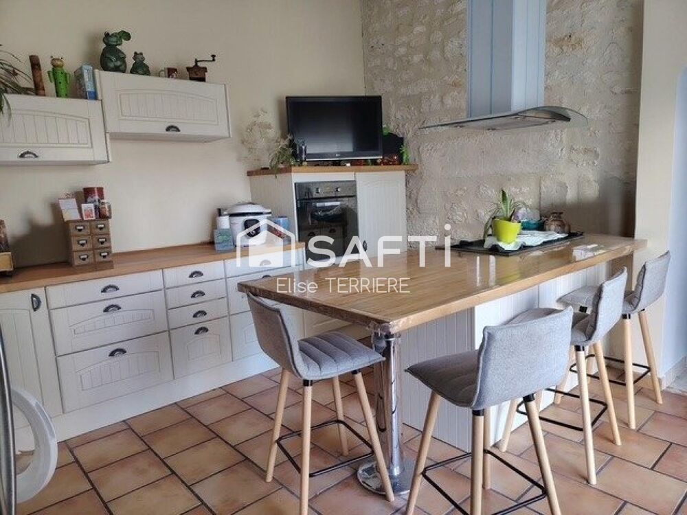Vente Maison Maison 3 pièces avec jardin, dépendance et 60 m2 à finir de rénover Le douhet
