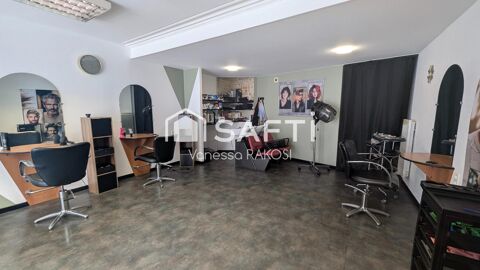 SALON DE COIFFURE DE 90 M&sup2; ENTRE SAINT JEAN D'ANGELY ET COGNAC 28900 17770 Brizambourg
