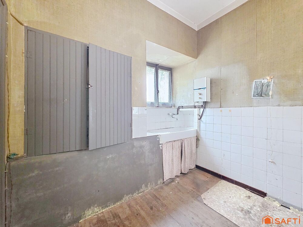 Grande maison de caractère ou deux logements avec dépendances à réinventer selon vos envies