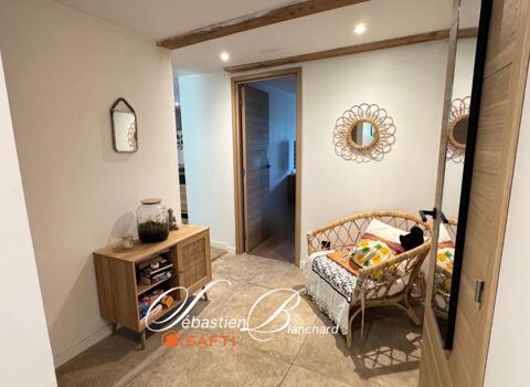   Maison de caract�re au calme, en lisi�re de for�t � Fort potentiel familial ou locati Maison - 6 pi�ce(s) - 200 m�